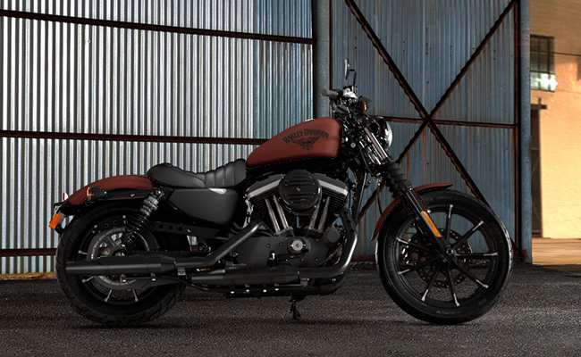 Harley Davidson Iron 883 Latest Price, Full Specs, Colors & Mileage 