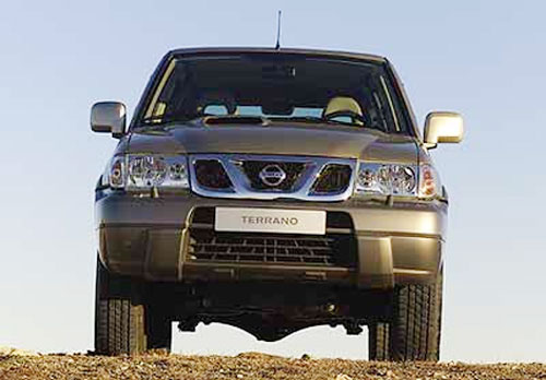 Nissan new launch suv terrano #8