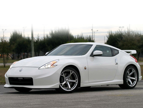 Nissan 370z features india #10