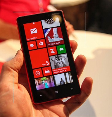 Nokia Lumia 820