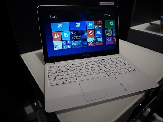 Asus EeeBook X205