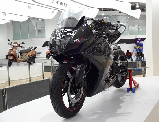 TVS Akula 310 Racer Concept: Video