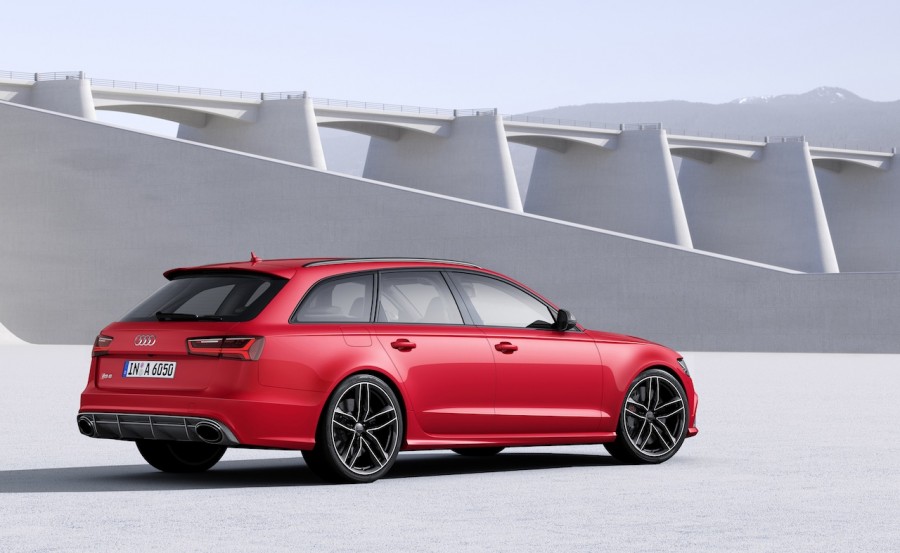 Audi RS6 Avant Exterior