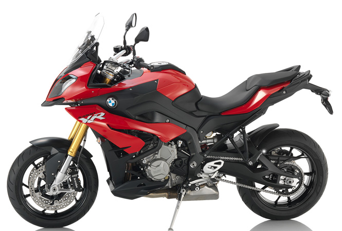 BMW S1000XR model