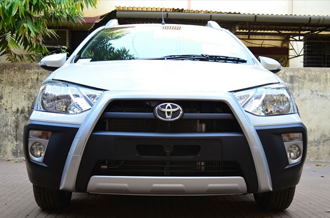 Toyota Etios Cross