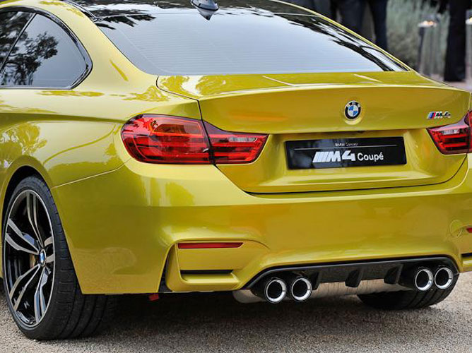 BMW M4 coupe coming to India rear view