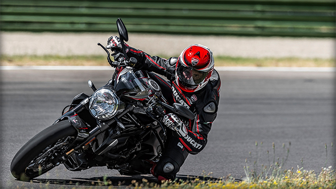 ducati monster 1200 r