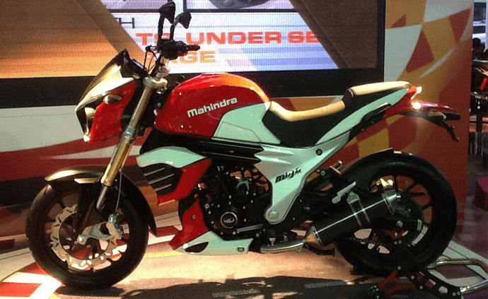 Mahindra Mojo displayed at dealerships in India