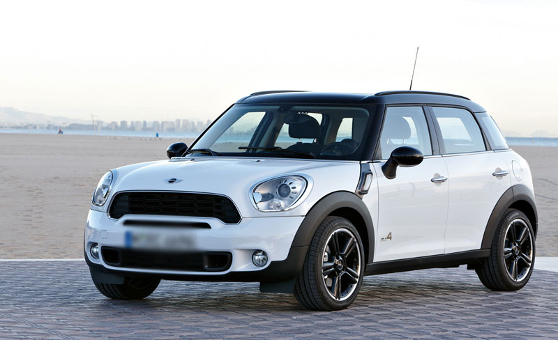 BMW Mini Cooper d Countryman Price and Features - SAG Mart